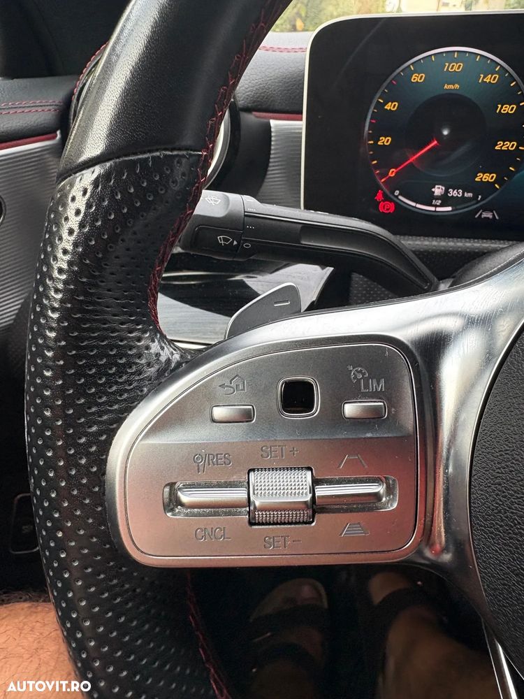 Mercedes-Benz CLA 200 7G-DCT AMG Line - 14