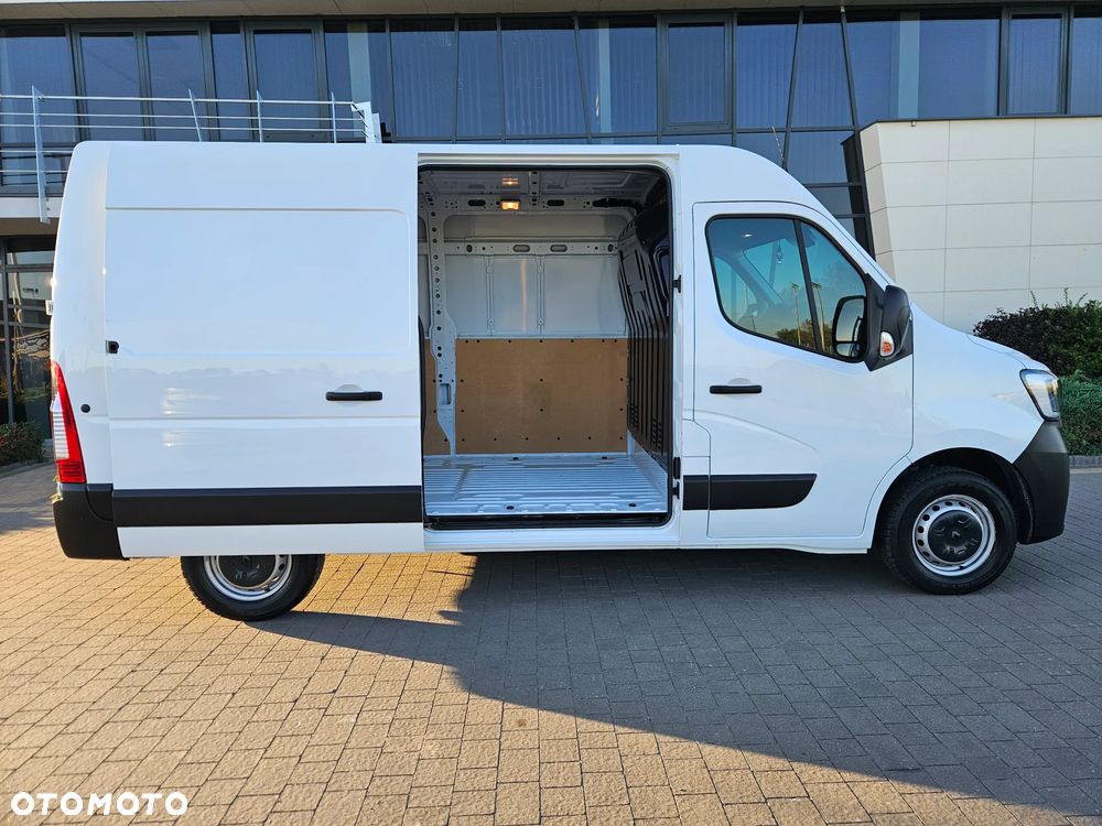 Renault Master - 11