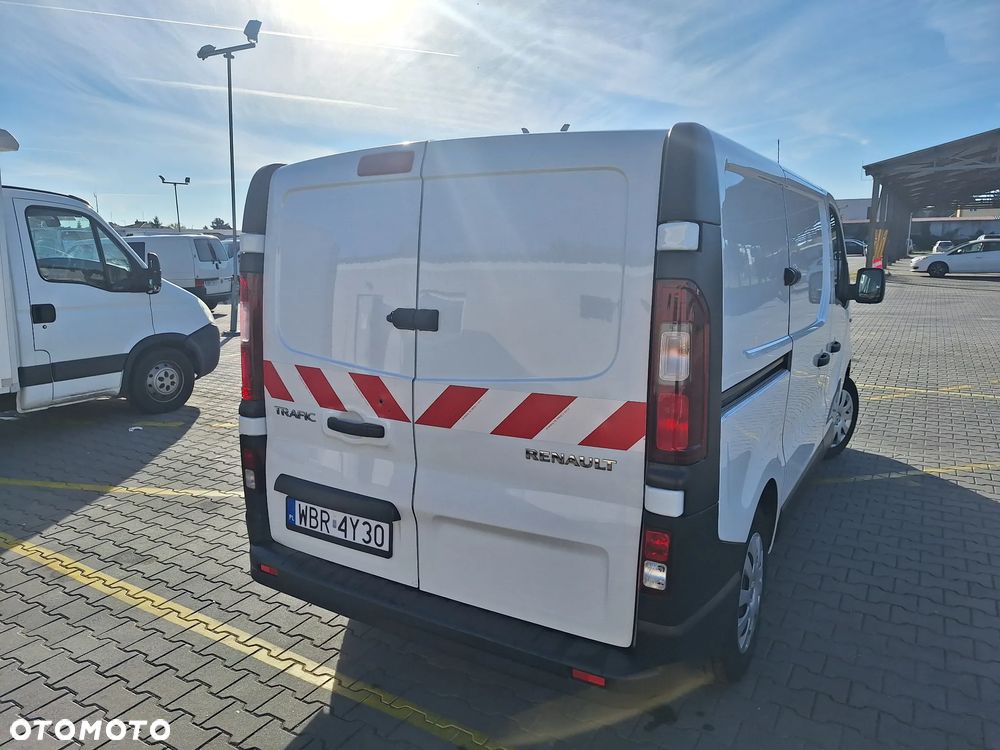 Renault Trafic - 10