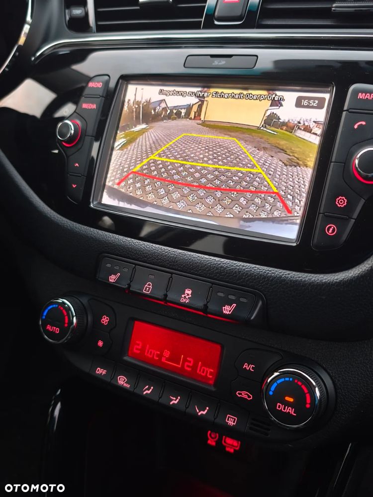 Kia Ceed 1.6 GDI Platinum Edition - 23