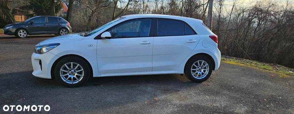 Kia Rio 1.2 Edition 7 - 4