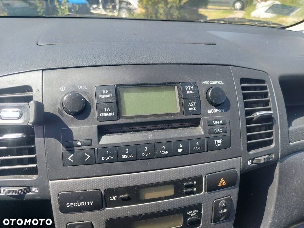 RADIO ODTWARZACZ TOYOTA COROLLA VERSO I 01-04r - 1