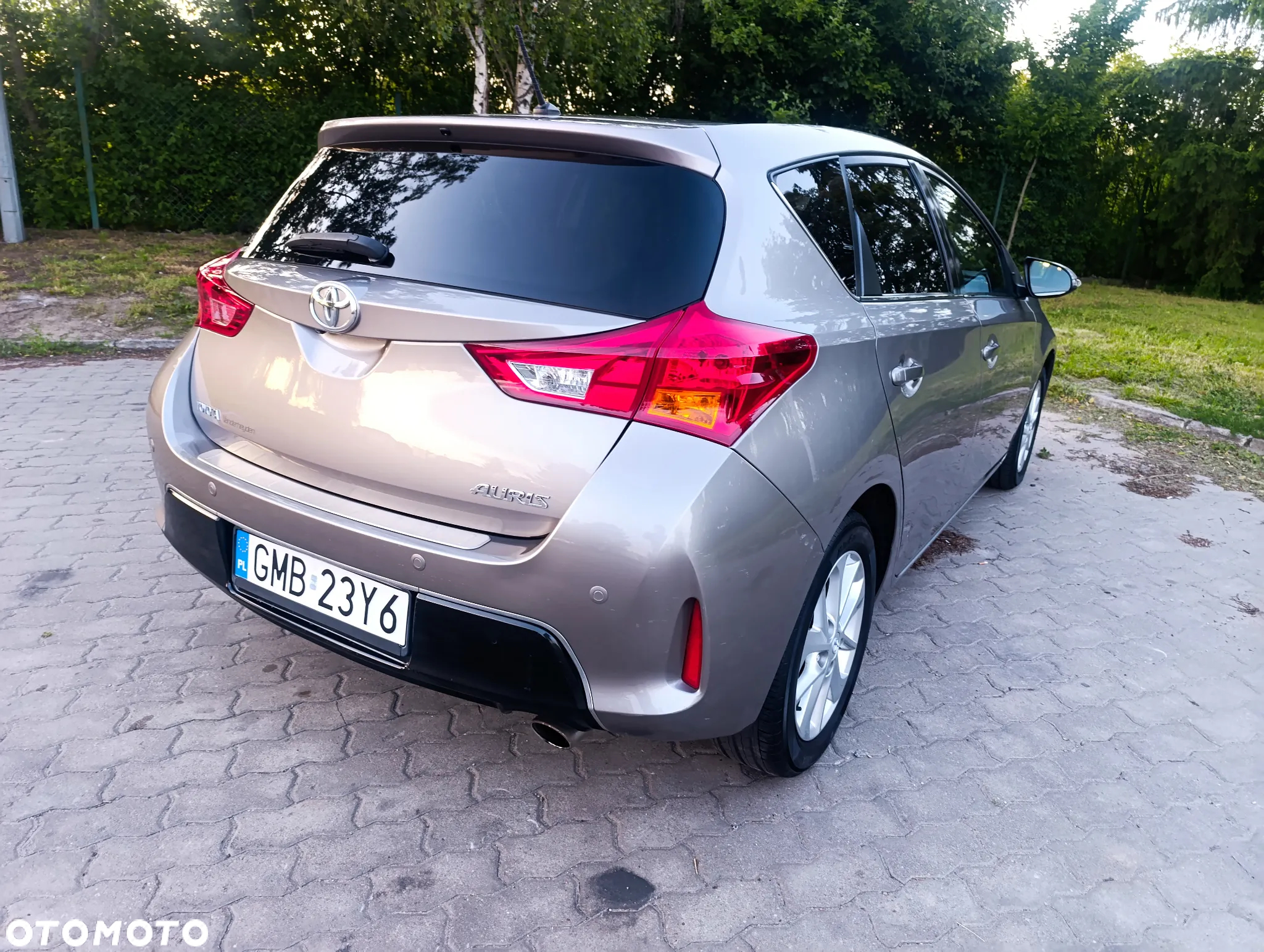 Toyota Auris 1.6 Valvematic Multidrive S Executive - 10