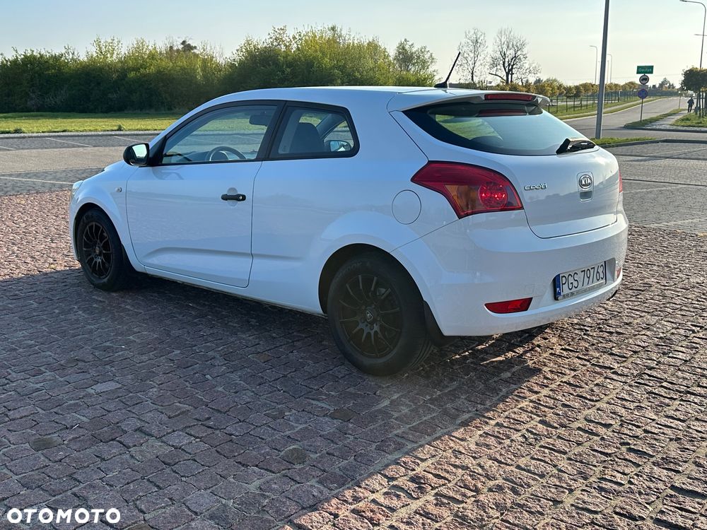 Kia ProCeed 1.4 M - 26