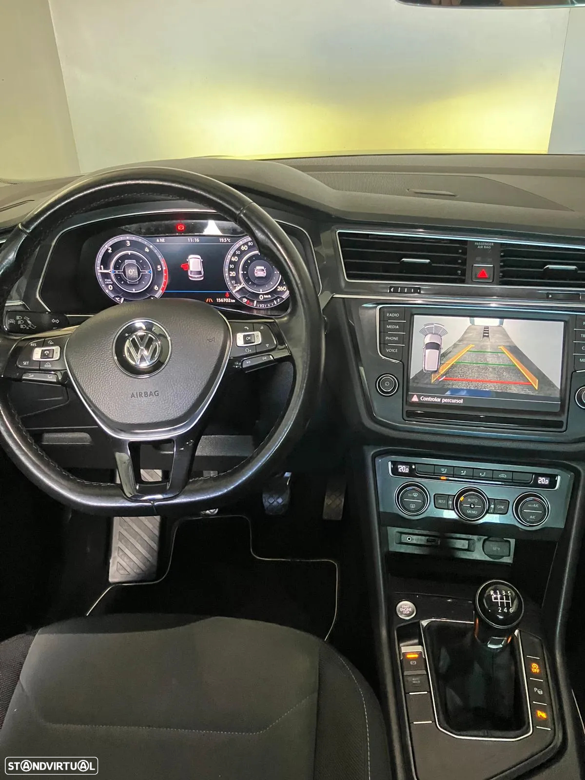 VW Tiguan - 13