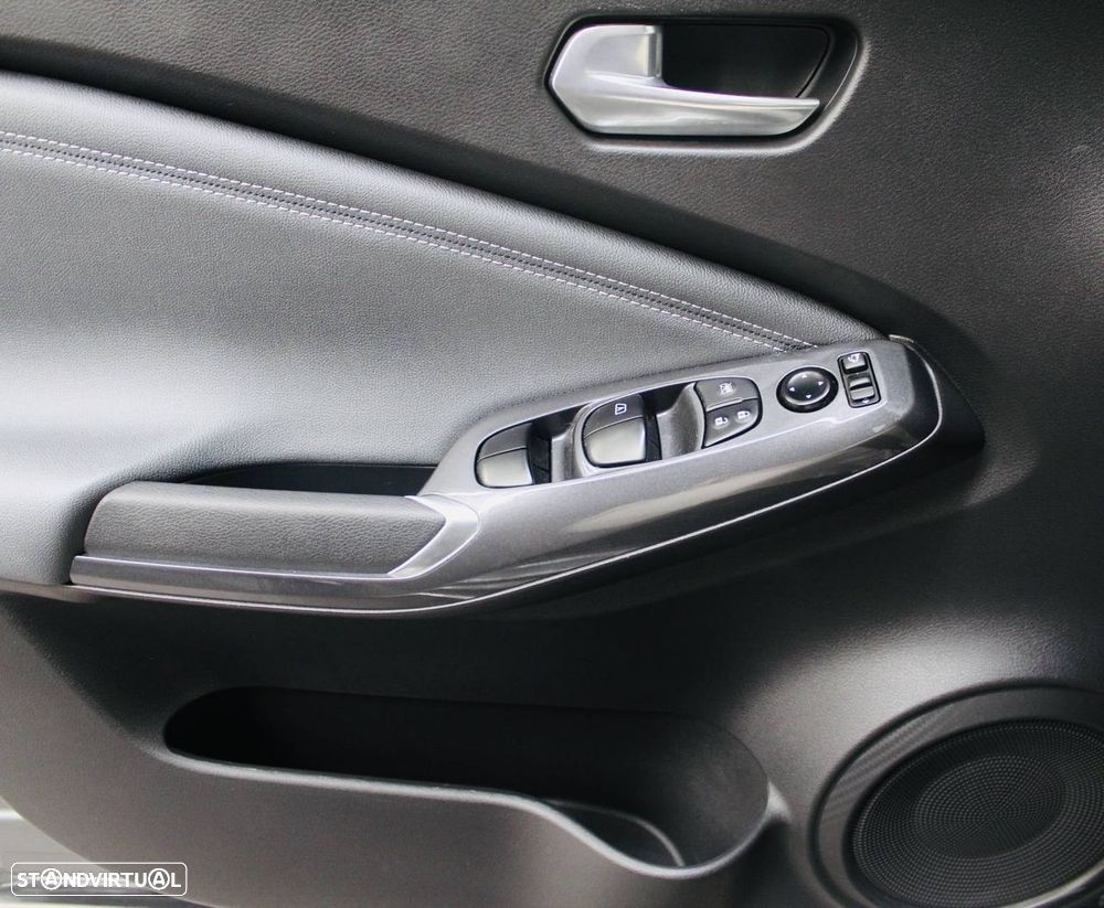 Nissan Juke 1.0 DIG-T N-Connecta DCT - 13