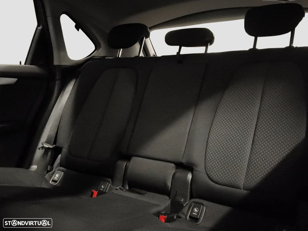 BMW 225xe Active Tourer Advantage - 21