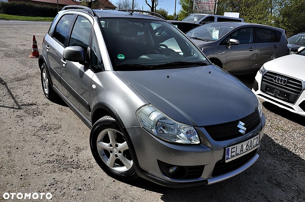Suzuki SX4 - 4