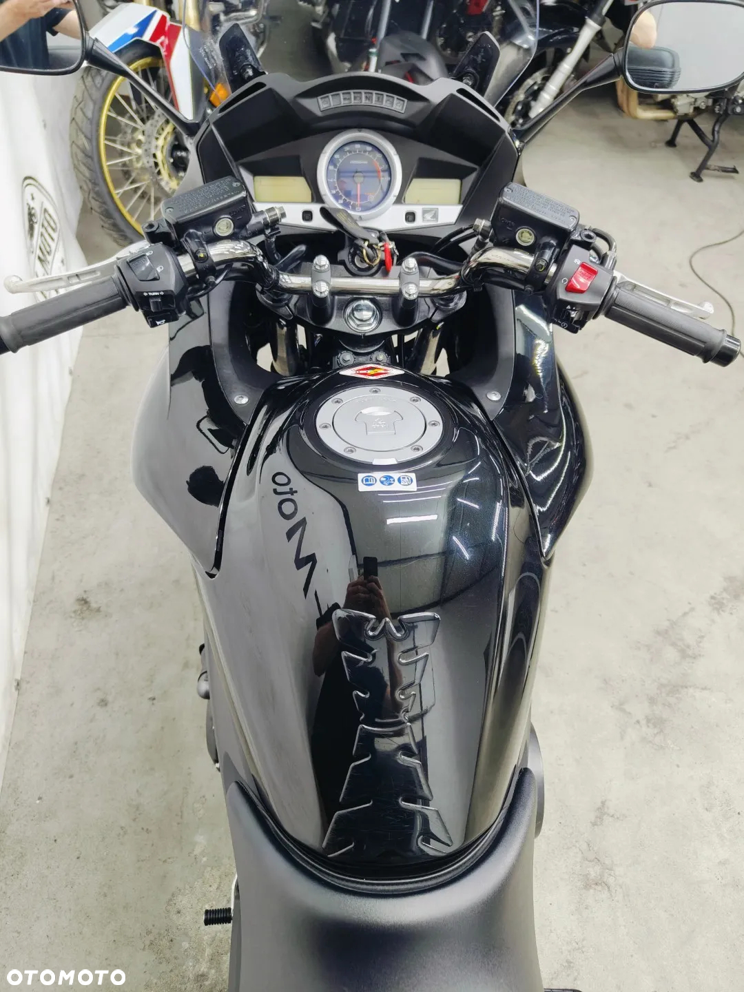 Honda CBF - 14