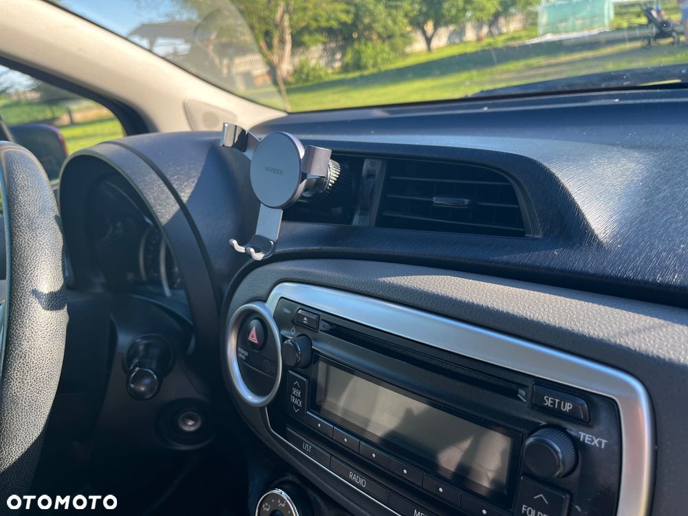 Toyota Yaris - 13