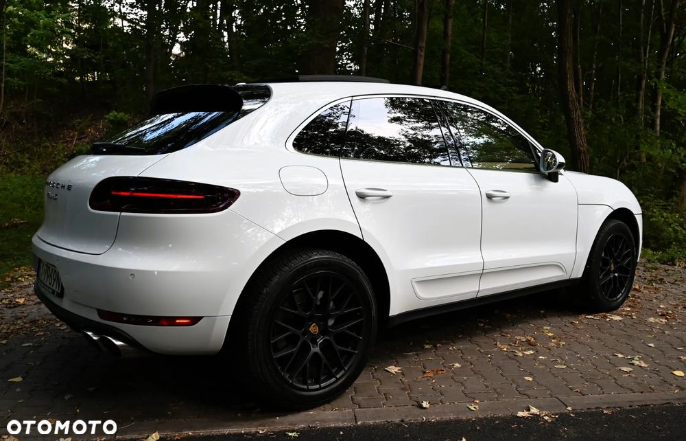 Porsche Macan - 23