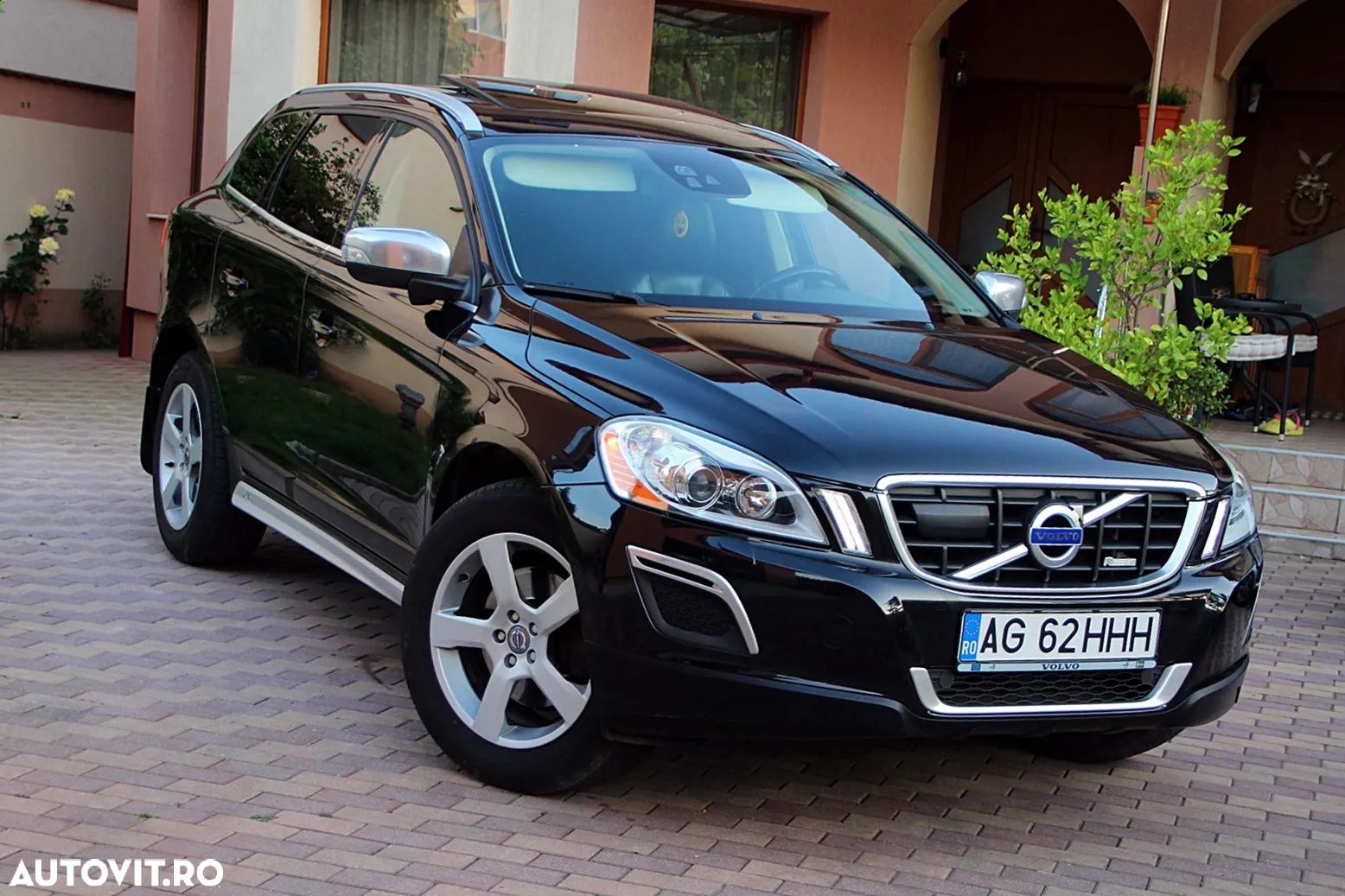 Volvo XC 60 D4 Geartronic RDesign - 1