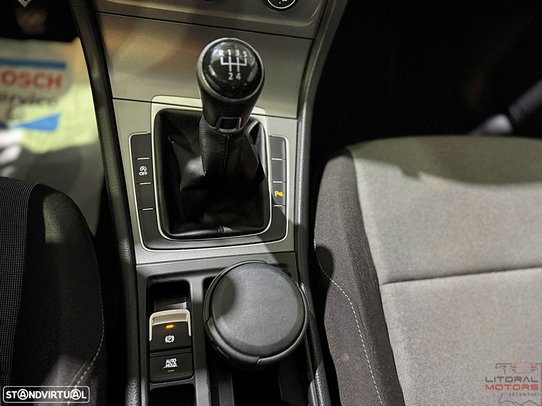 VW Golf Variant 1.6 TDi Confortline - 27
