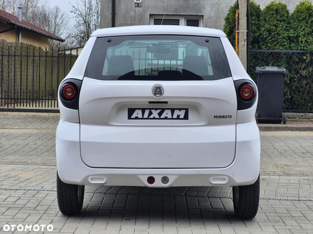 Aixam Inny - 18