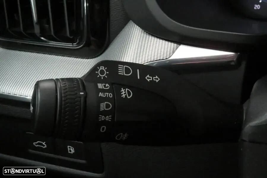Volvo XC 60 2.0 T6 PHEV Ultimate Dark AWD - 17