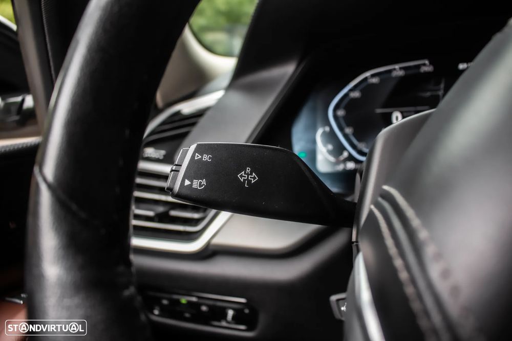 BMW X5 xDrive45e - 14