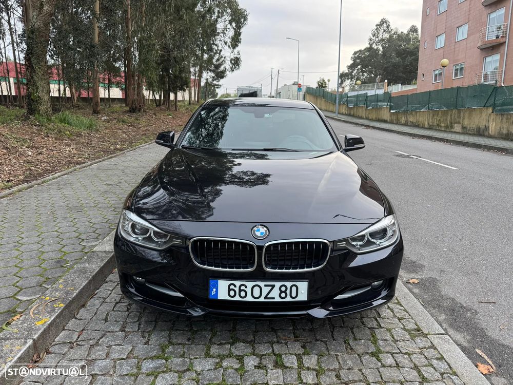 BMW 320 d Auto Line Sport - 3