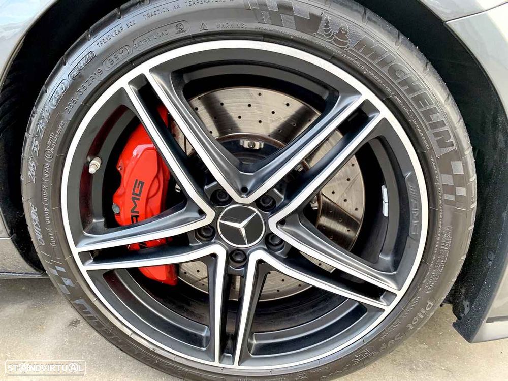 Mercedes-Benz AMG GT S Speedshift 7G-DCT - 40