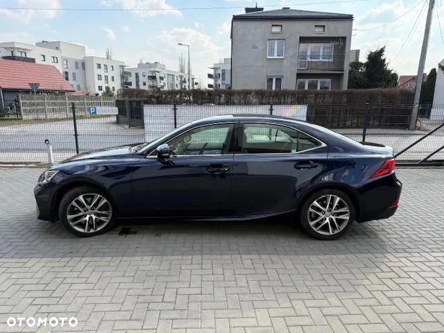 Lexus IS 200t / 300 Elegance - 1