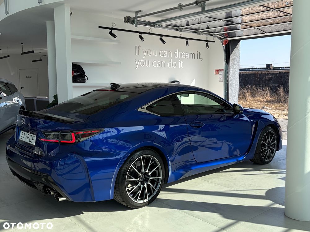 Lexus RC F Carbon - 3