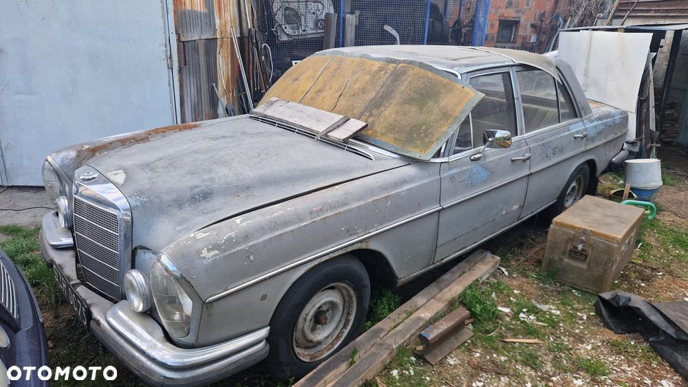 Mercedes-Benz Inny - 1