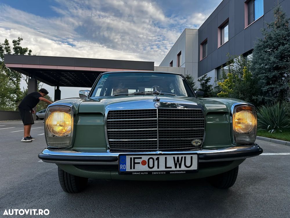 Mercedes-Benz W115 - 8