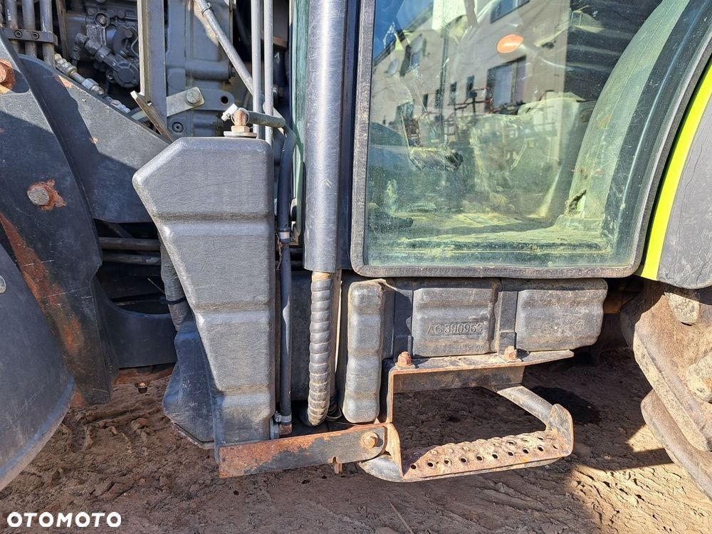 Claas Nexos 240F 4X4 - 29