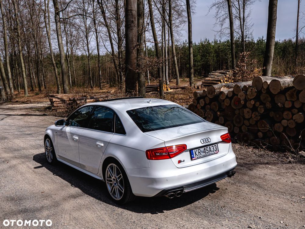 Audi S4 Limousine - 13