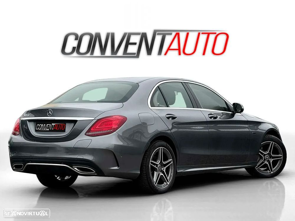 Mercedes-Benz C 300 de AMG Line - 3