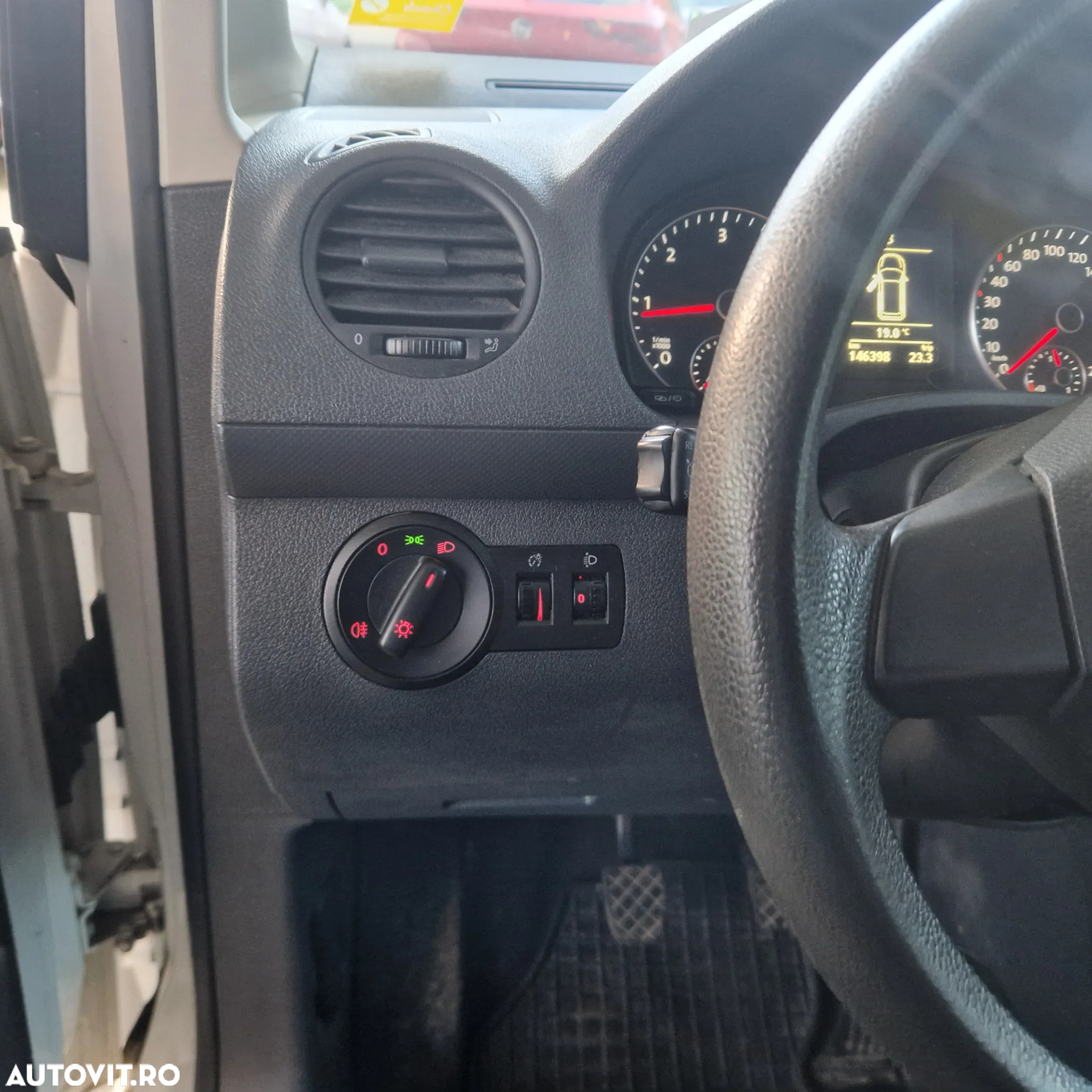 Volkswagen Caddy 1.6 TDI (5-Si.) BMT - 11