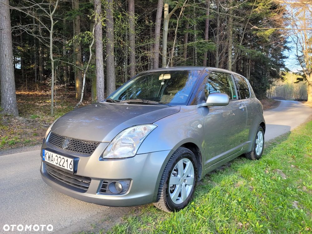 Suzuki Swift 1.3 Classic - 1