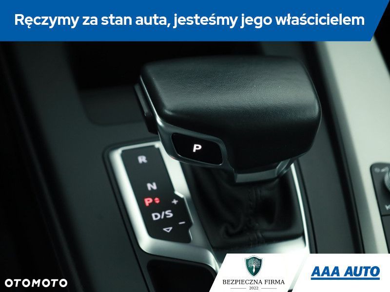 Audi A4 Limousine - 17