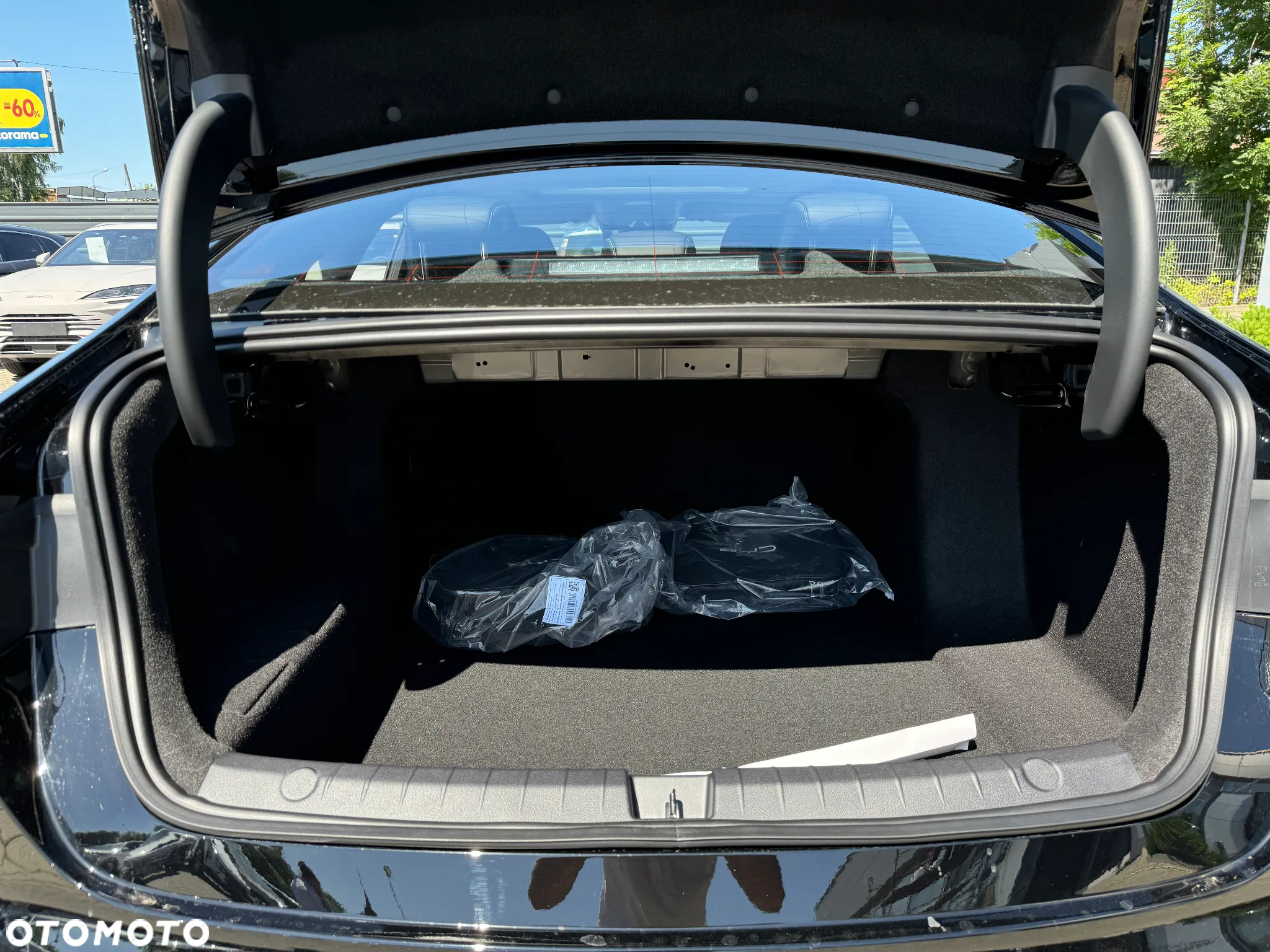 BYD Seal 5 - 12