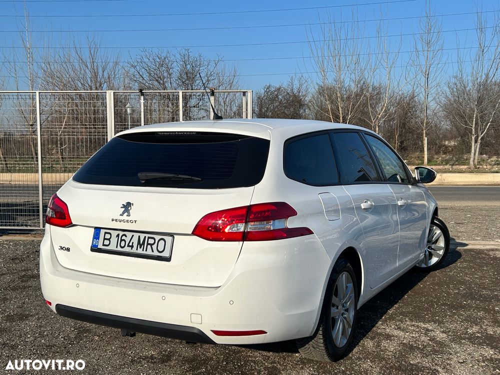 Peugeot 308 SW BlueHDi 130 Stop & Start Active Business-Paket - 3