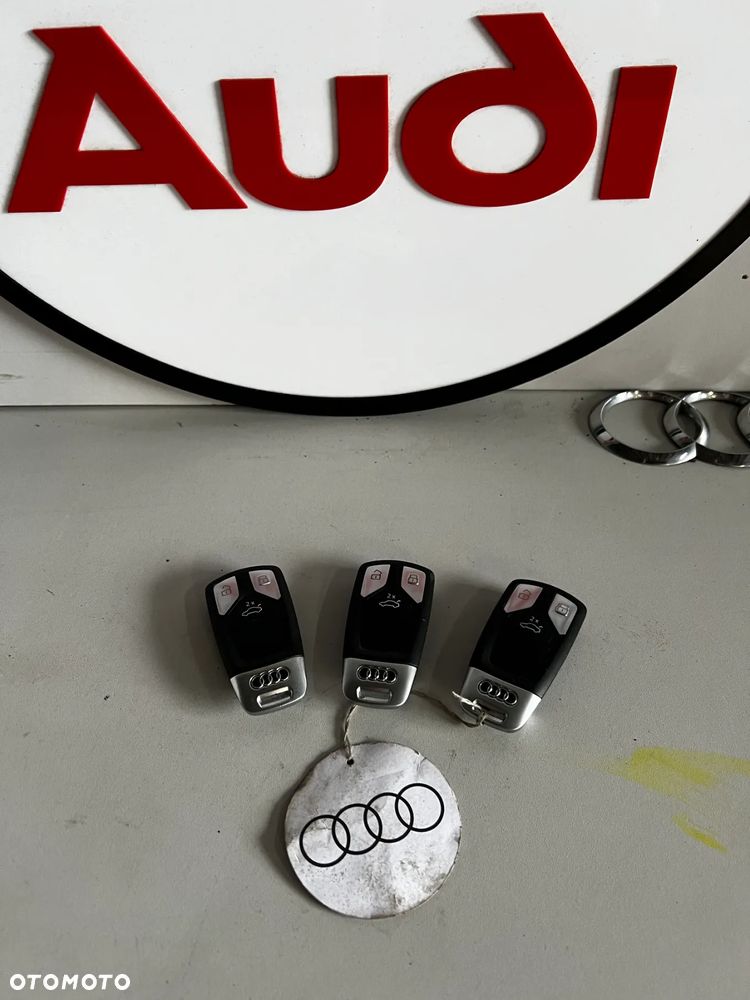 KLUCZ KLUCZYk pilot a4 b9 STAN BARDZO ŁADNY ORYGINAŁ - 1