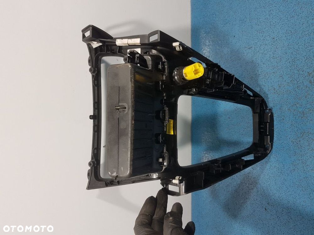 FORD FOCUS MK3 LIFT RAMKA TUNEL F1EBA044H83A - 4