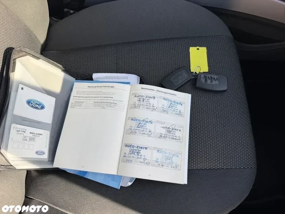 Ford Kuga 2.0 TDCi 2x4 Trend - 22