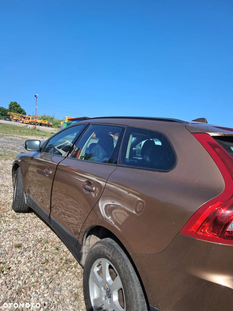 Volvo XC 60 - 25