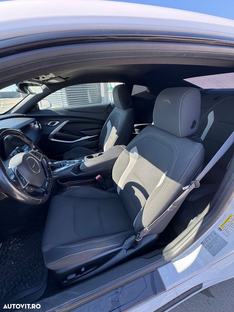 Chevrolet Camaro - 11