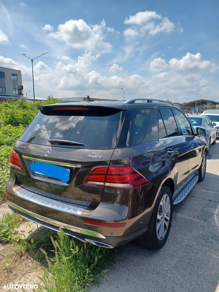 Mercedes-Benz GLE 250 d 4MATIC - 4