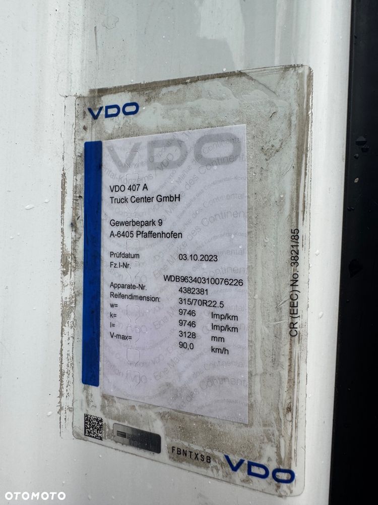 Mercedes-Benz 1845 opony 80% stan bardzo dobry - 16