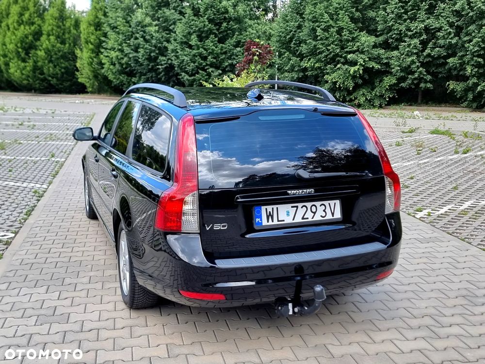 Volvo V50 2.0 Momentum - 25