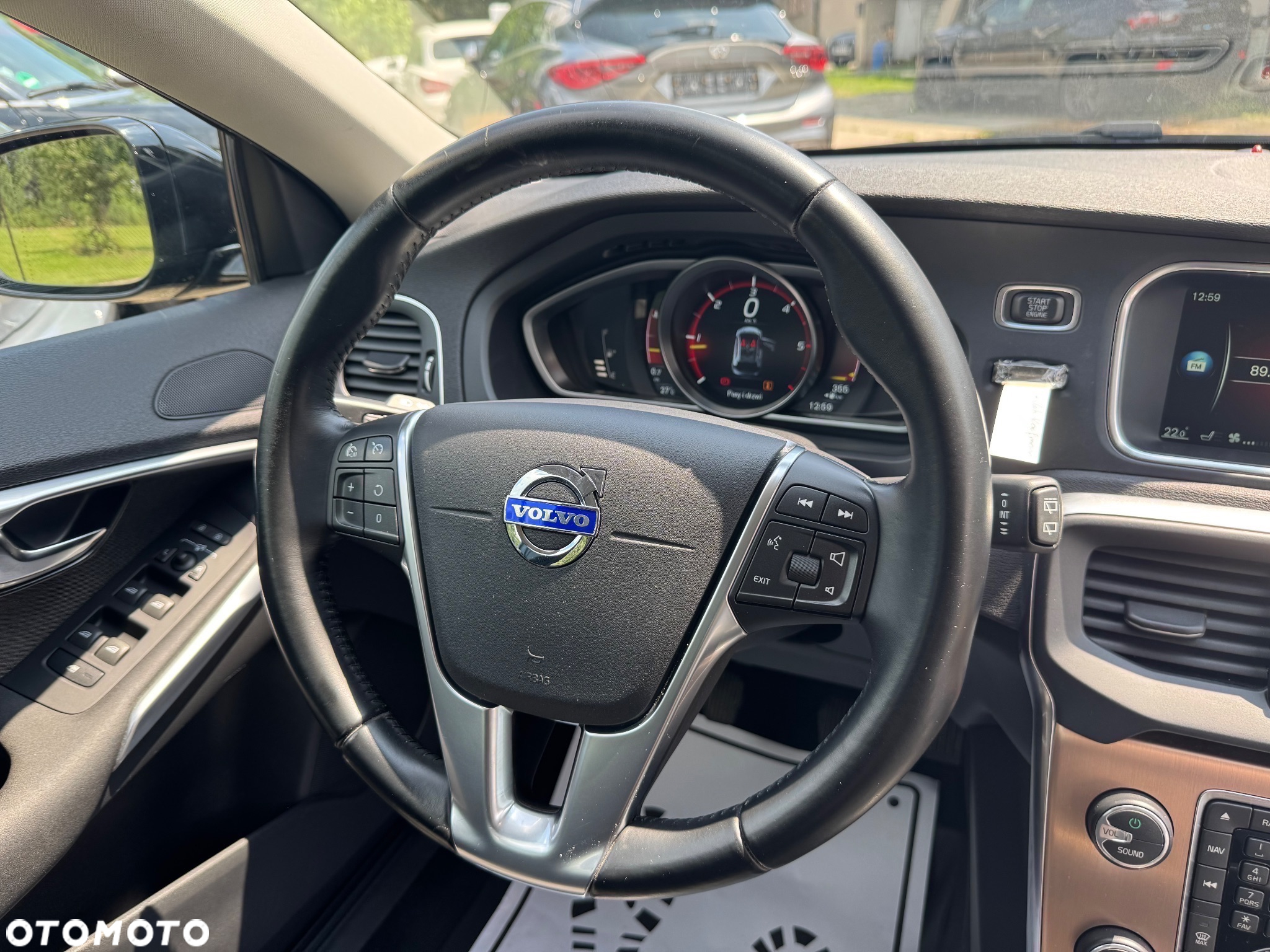 Volvo V40 Cross Country D3 Momentum - 31