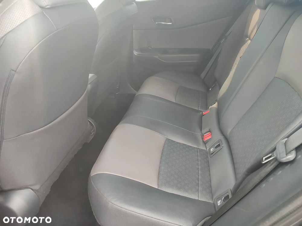 Toyota C-HR 2.0 Hybrid Dynamic Force Executive - 14