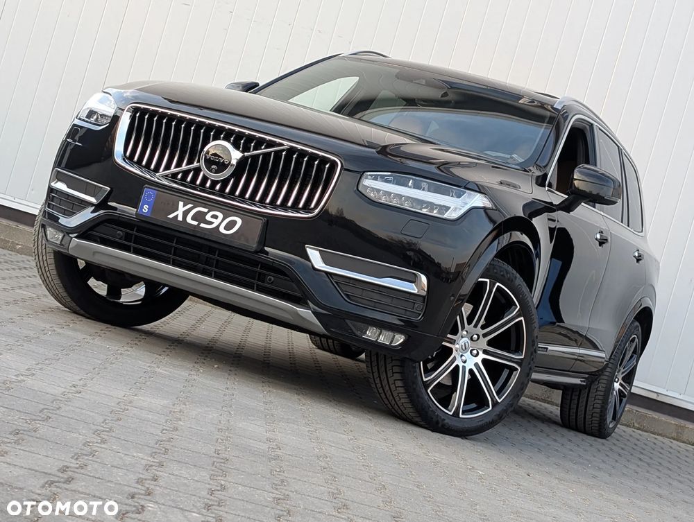 Volvo XC 90 - 1