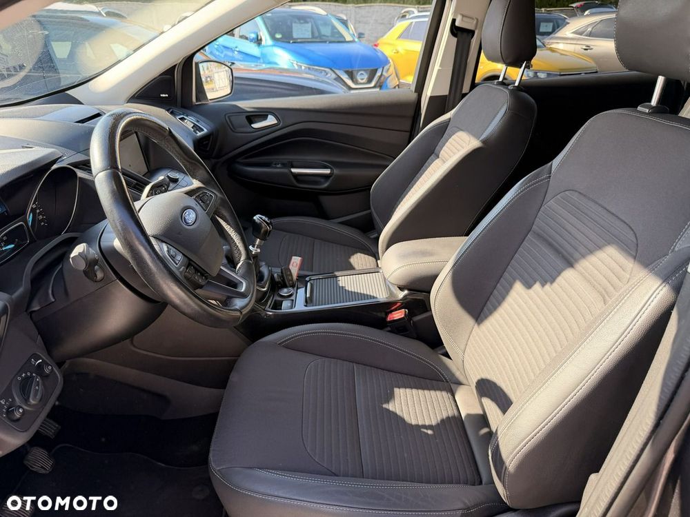 Ford Kuga 2.0 TDCi 4x2 Cool & Connect - 28