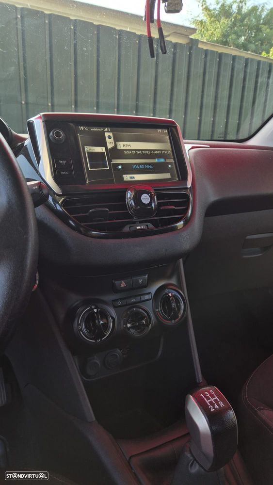 Peugeot 208 1.4 HDi Active - 9