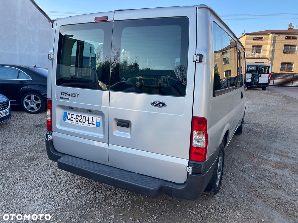 Ford Transit - 12