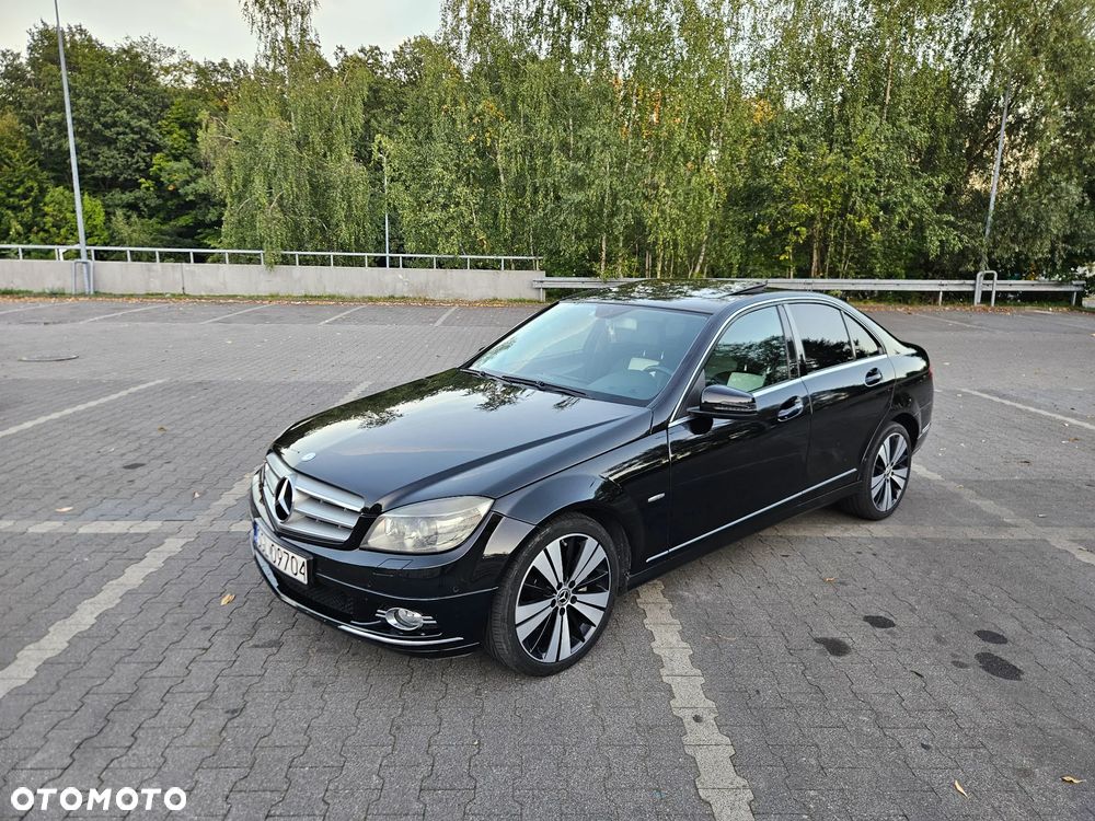 Mercedes-Benz Klasa C 220 CDI DPF Automatik Avantgarde - 2