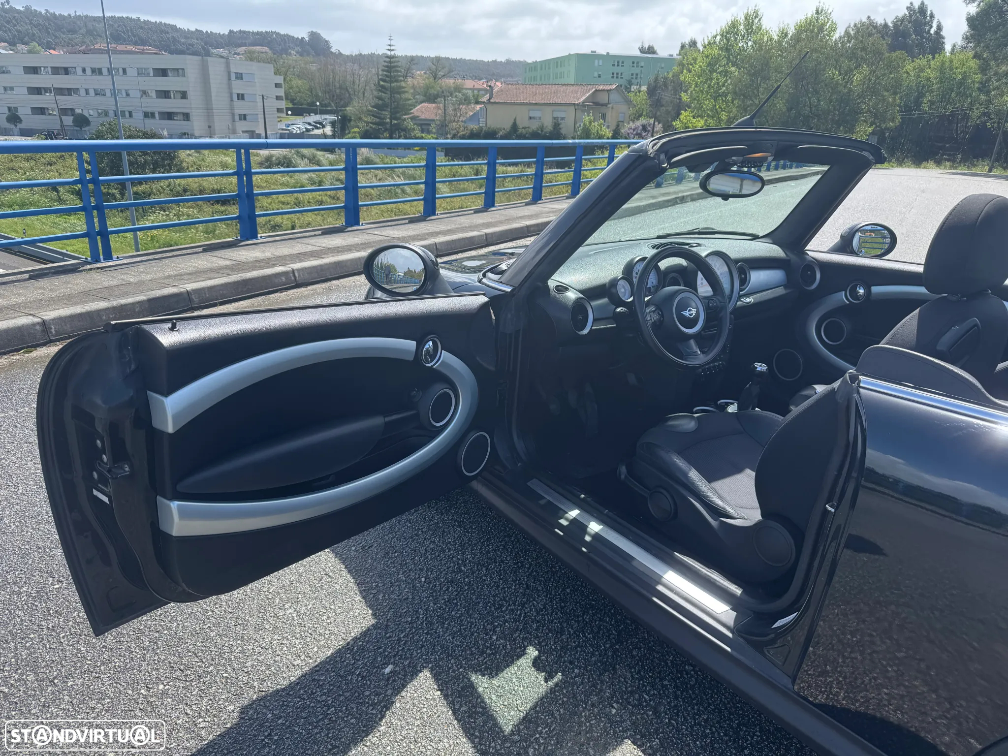 MINI Cabrio Cooper - 9
